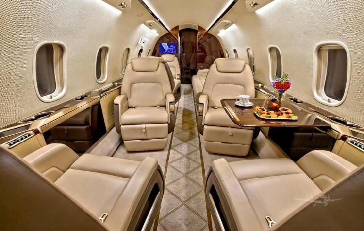 2014 Challenger 350_